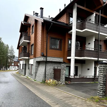 Karhunvartija 10 Huoneisto