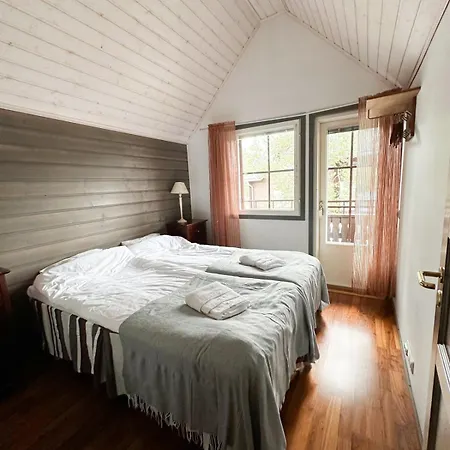 דירה Karhunvartija 10